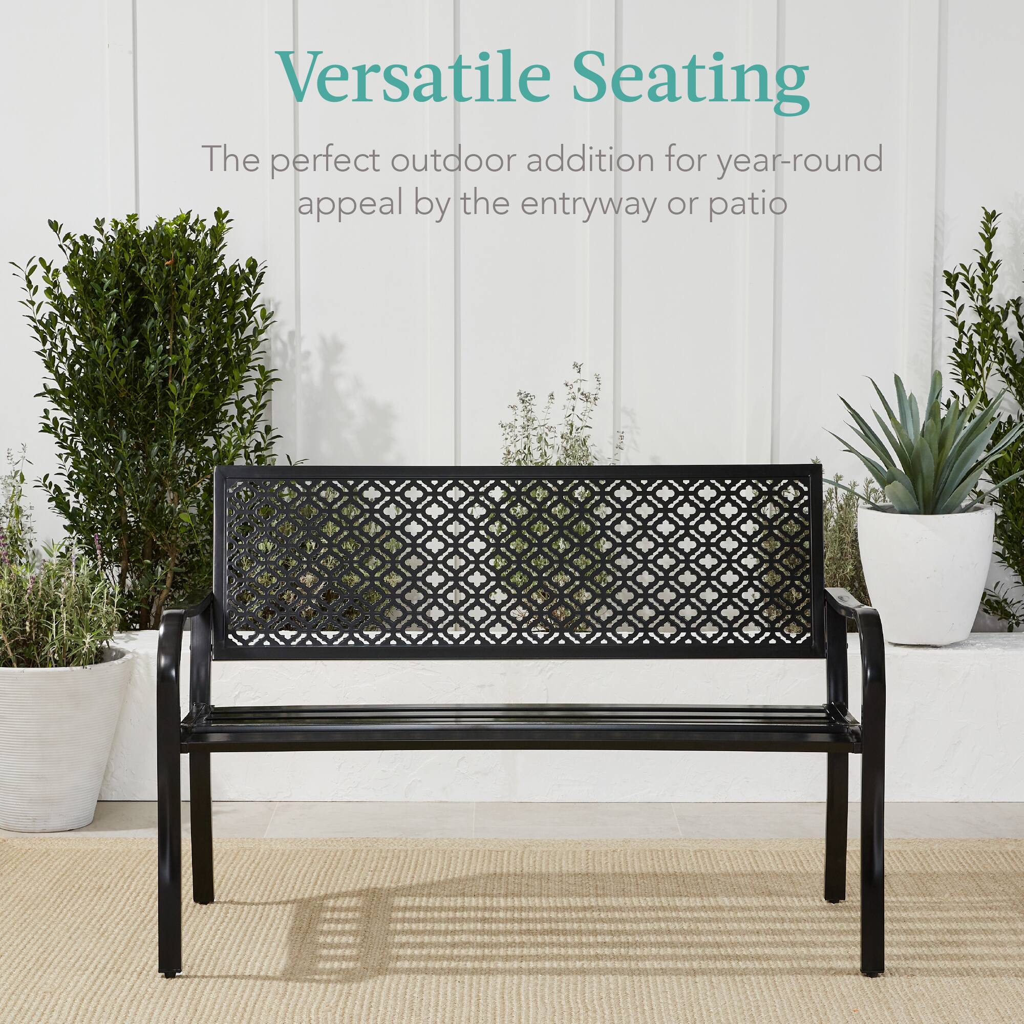 Versatile Seating

The perfect outdoor addition for year-round appeal by the entryway or patio