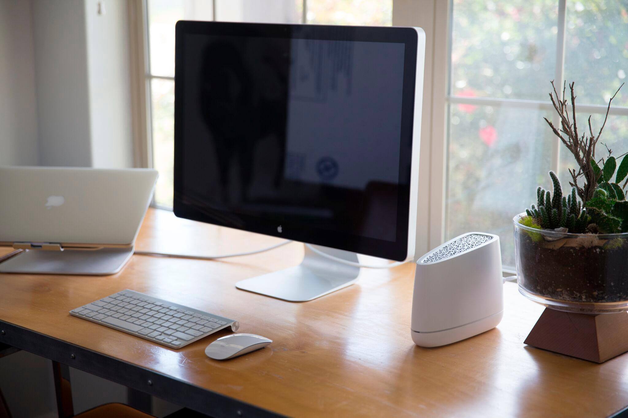 Best Buy Vivint Smart Drive 4 Channel Wireless 1TB DVR White SM2 2W10 Best Buy Vivint Smart Drive 4 Channel Wireless 1tb Dvr White Sm2 2w10