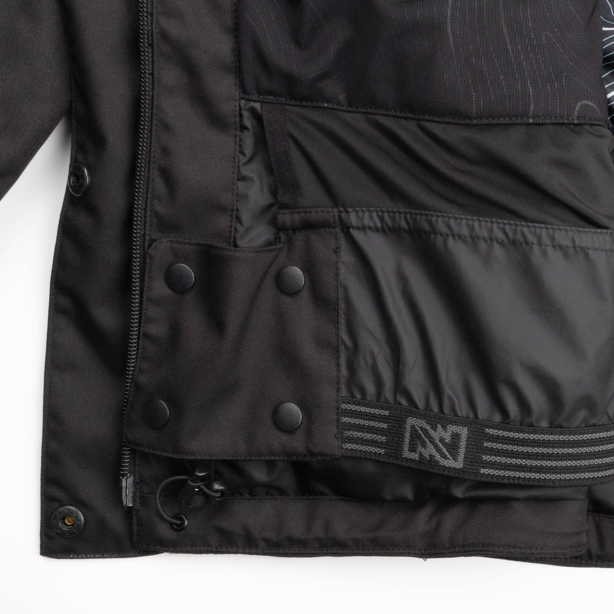 Alt View 8. Mobile Warming - Women's Denali Heated Snow Jacket - Black.
