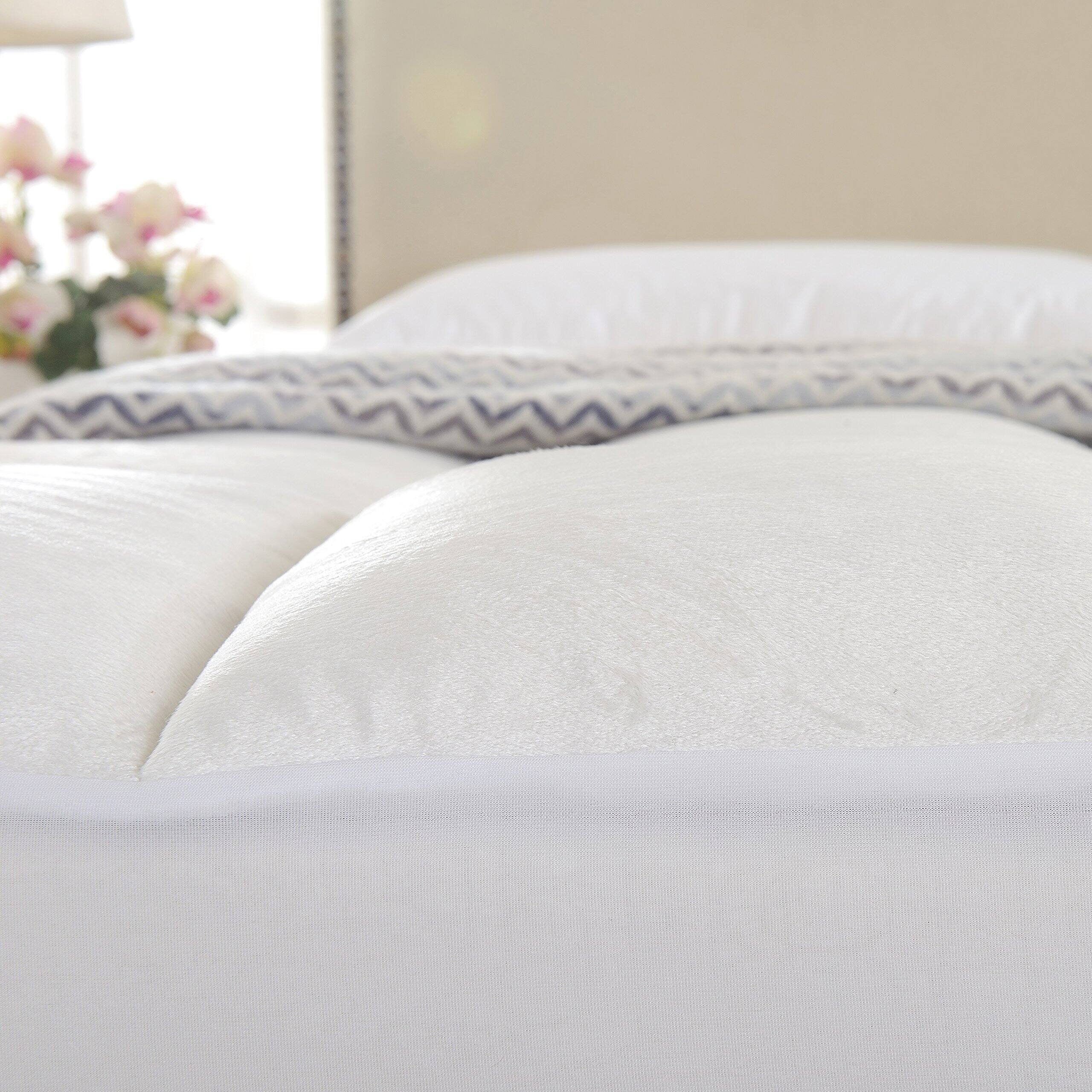 Alt View 4. Cheer Collection - Ultra Plush Mattress Topper - Deep Pocket, Cooling Cover for Luxurious Comfort - White.