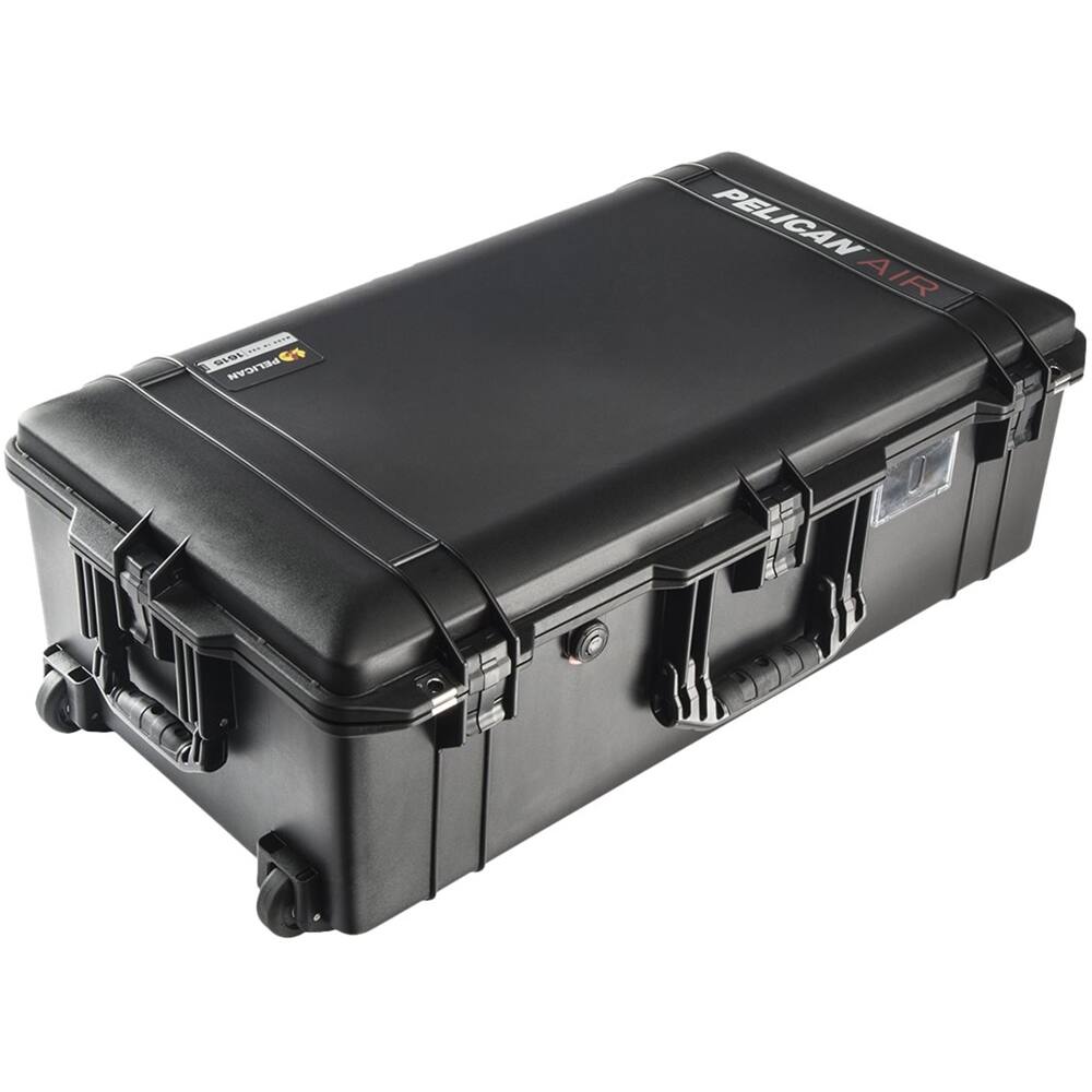 Angle. Pelican - Air 32.6" Hard Case - Black.