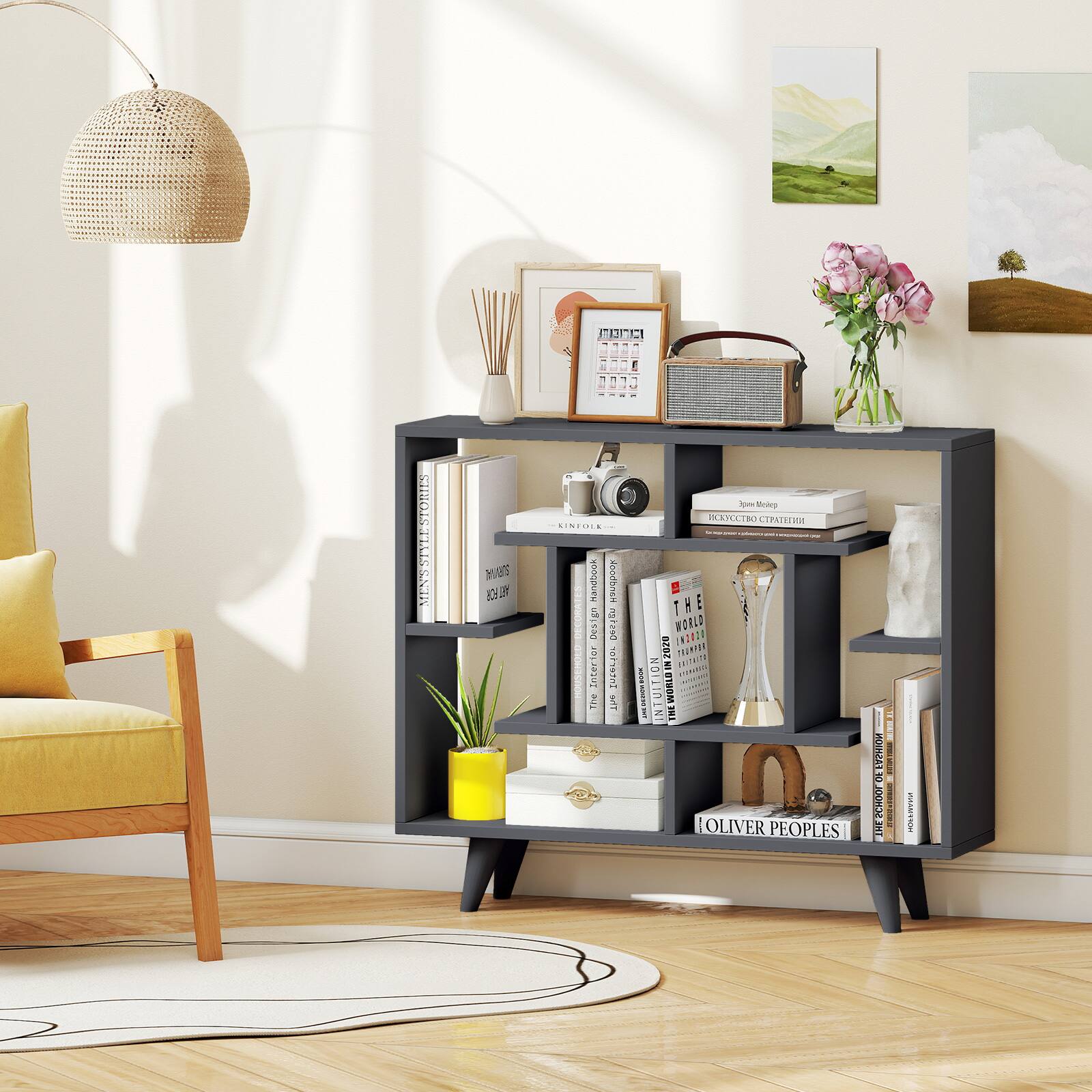 The text on the image is:

1. "THE WORLD 1920-2020"
2. "OLIVER PEOPLES"
3. "THE CHOICE OF THE WORLD"