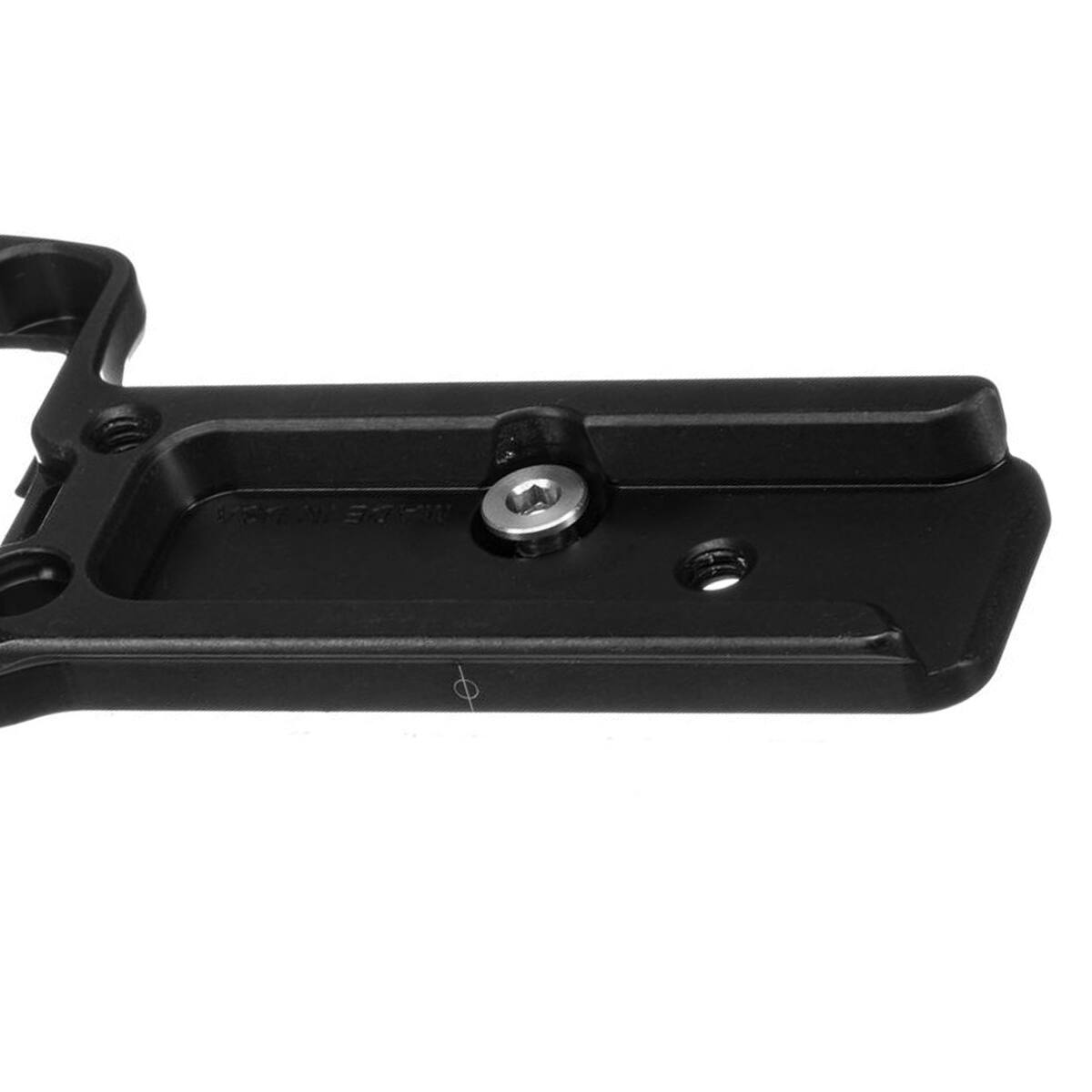 Alt View 2. Really Right Stuff - Really Right Stuff Base Plate for Nikon Z7 and Z6 Camera.