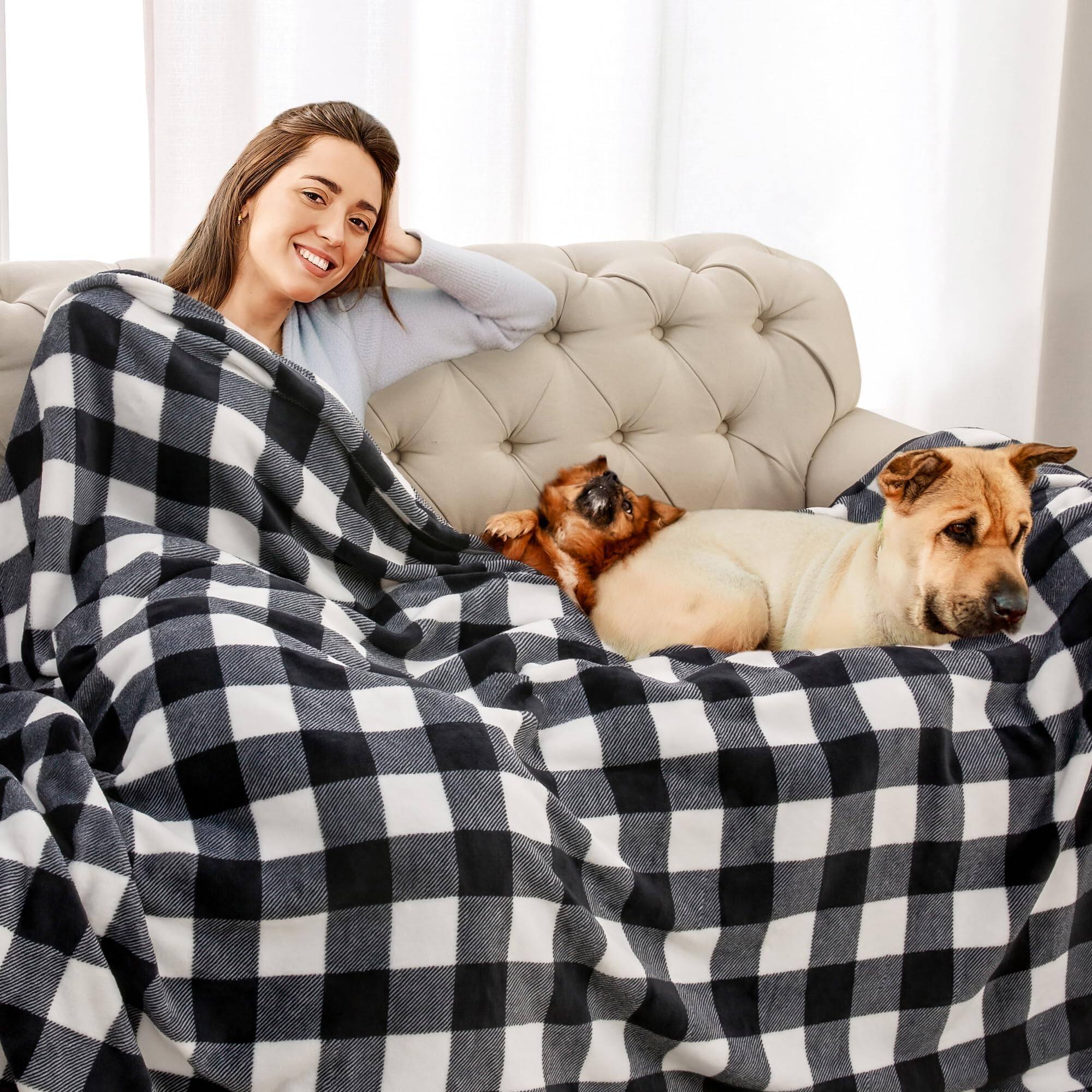 Alt View 5. NICHOLAS KLEIN - Plaid Fleece Throw Blanket For Couch & Checkered Flannel Cozy Soft Decor Women Men 50"x60" - Red Black Sherpa Throw(50"x60").