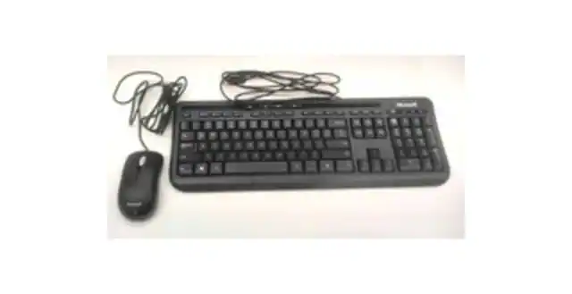 Front. Microsoft - APB-00001 Wired Desktop 600 Keyboard and Mouse Set - Optical - 104 Keys - 800 dpi - USB - Black - Black.