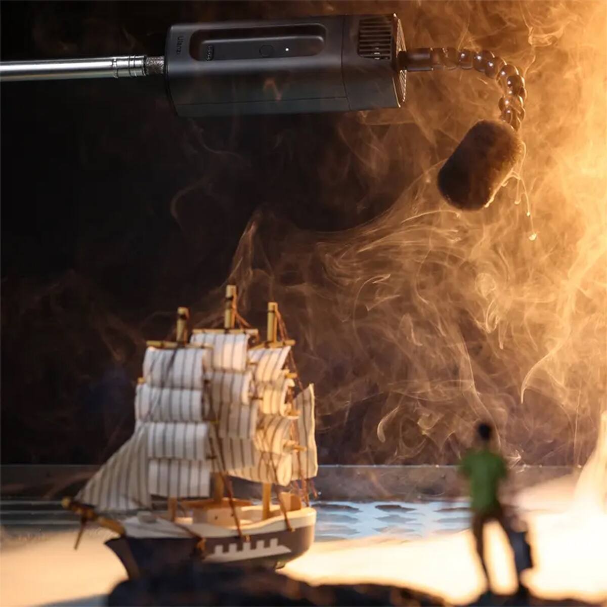 Alt View 9. Ulanzi - Ulanzi FM01 FILMOG Ace Portable Fog Machine.