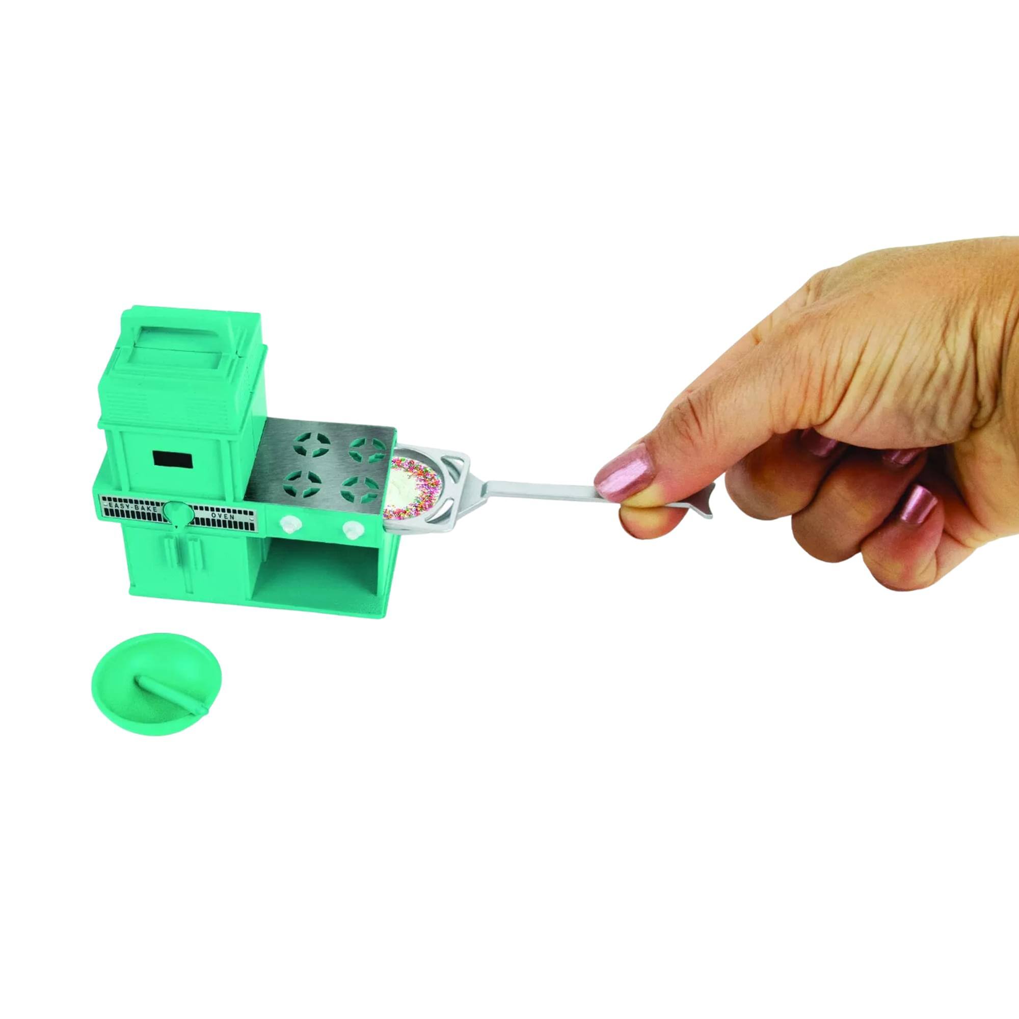 Alt View 10. Super Impulse - World's Smallest Easy Bake Oven | Green - Green.