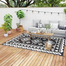 Outsunny - Outdoor Rug for Patio, 8' x 10' Waterproof Large Mat, Reversible Plastic Straw Rug for Décor - Black and White Rhombus Patchwork