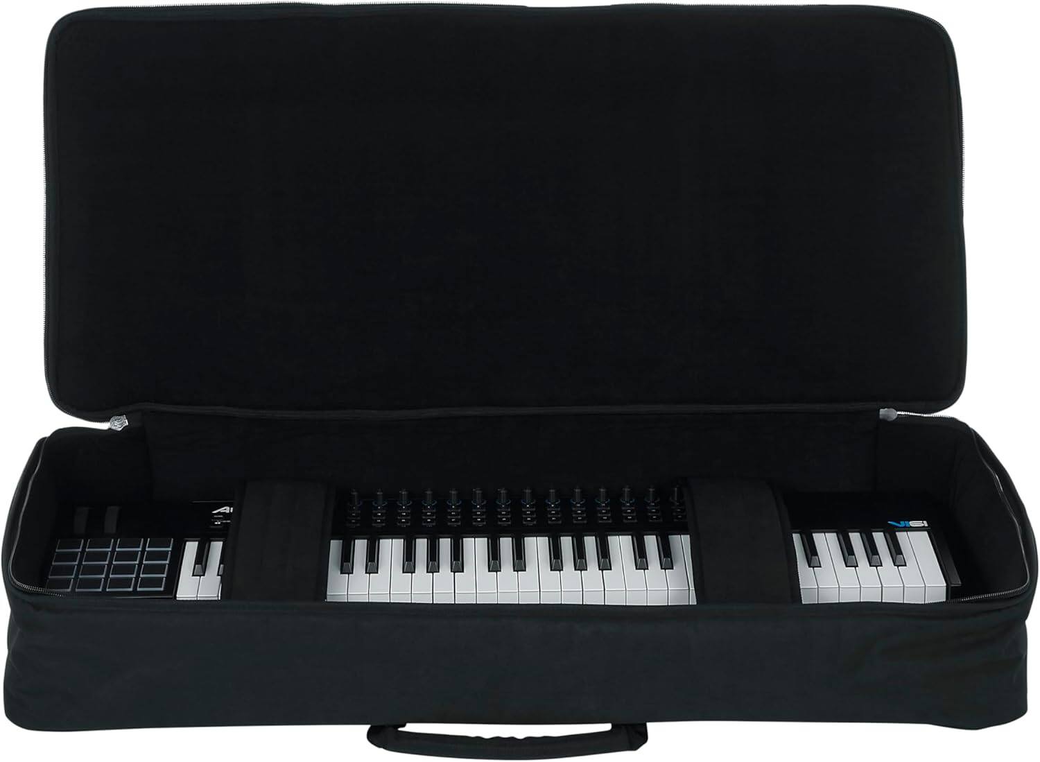 Left. Gator - Padded 61-Key Keyboard Gig Bag, Water-Resistant Heavy-Duty Nylon Exterior and 20mm Protective Foam Padding - Black.