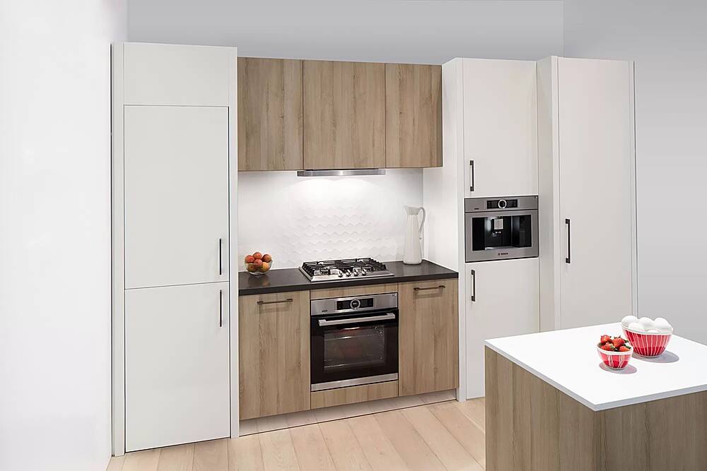 Alt View 19. Bosch - Espresso Machine with 19 bars of pressure and Milk Frother - Stainless steel.