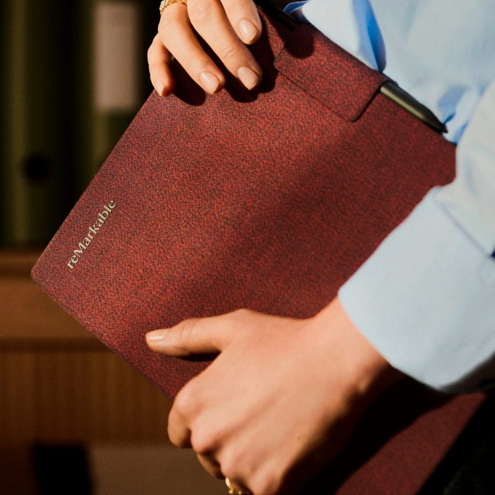 Alt View 14. reMarkable Paper Pro - reMarkable Paper Pro - Mosaic weave Book Folio for your 11.8'' paper tablet - Burgundy - Burgundy.