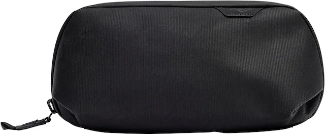 Front. Peak Design - Tech Pouch Small - Black.