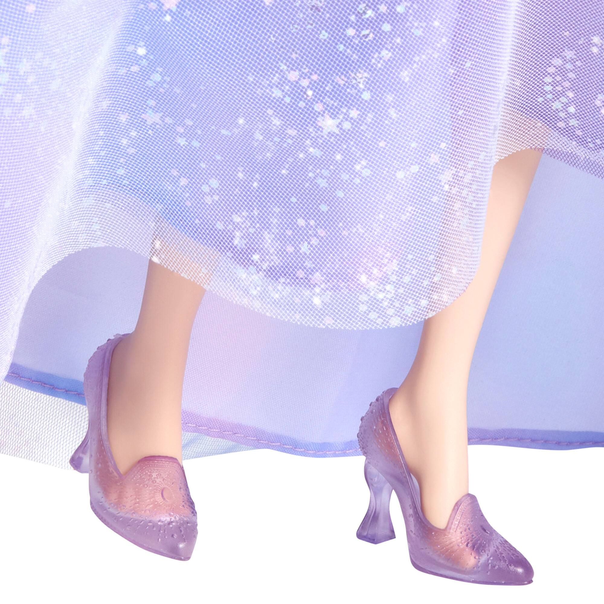 Alt View 4. Wicked - For Good Deluxe Glinda Doll with Movie-Inspired Outfit & 3 Accessories.