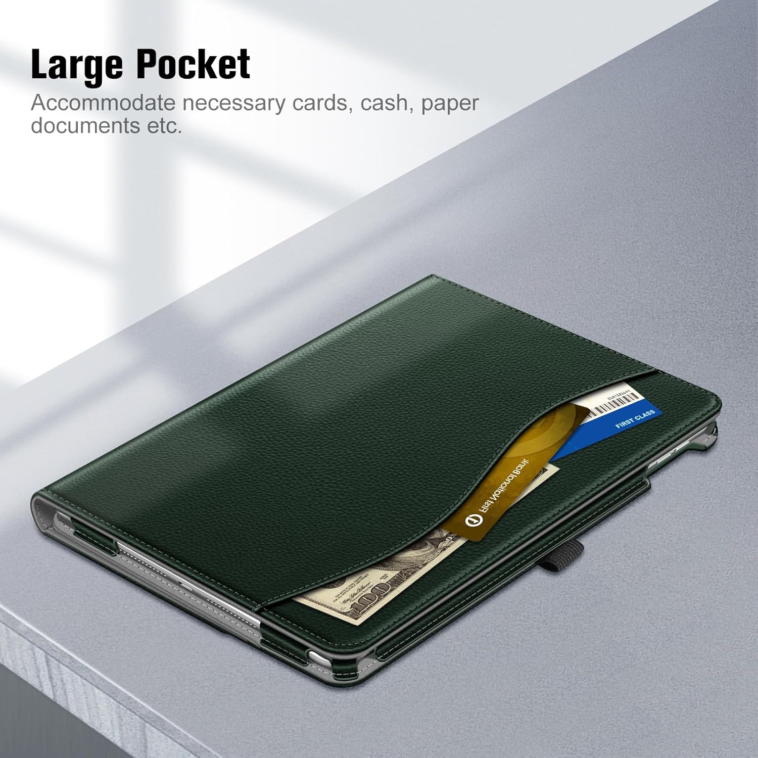 Large Pocket  
Accommodate necessary cards, cash, paper documents etc.