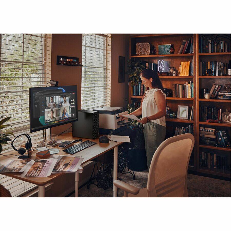 Alt View 5. HP - HP ProDesk 4 G1i Desktop Computer - Intel Core Ultra 5 235 - vPro Technology - 16 GB - 512 GB SSD - Tower - Jack Black - Black.