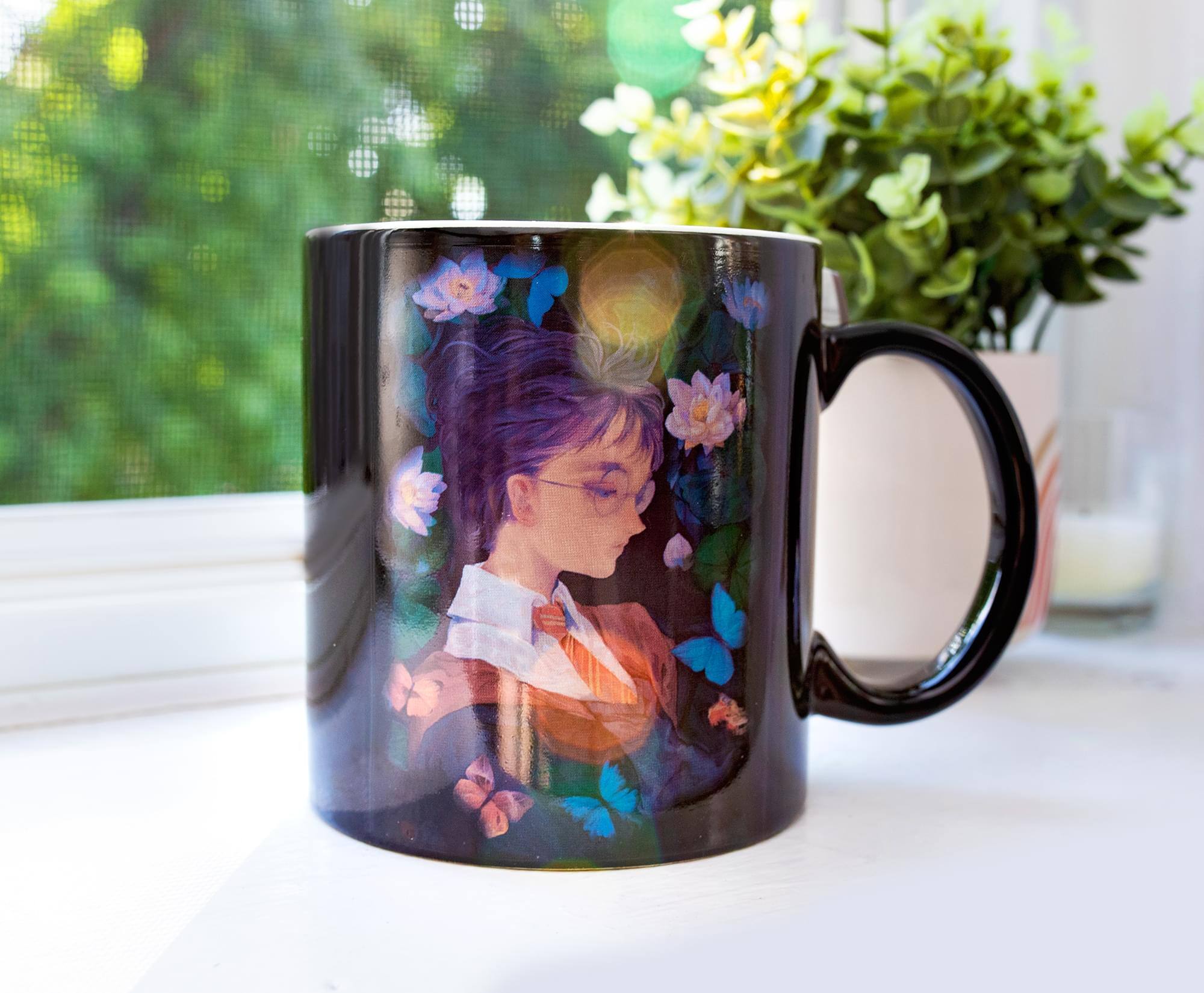 Alt View 3. Harry Potter - Harry Potter and Hermione Granger Anime-Style Ceramic Mug | Holds 20 Ounces - Black.