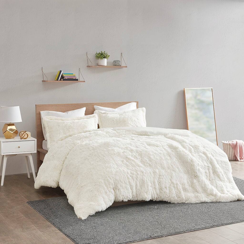 Alt View 1. Gracie Mills - Gracie Mills Susie Solid Shaggy Long Fur Duvet Cover Set - Ivory.