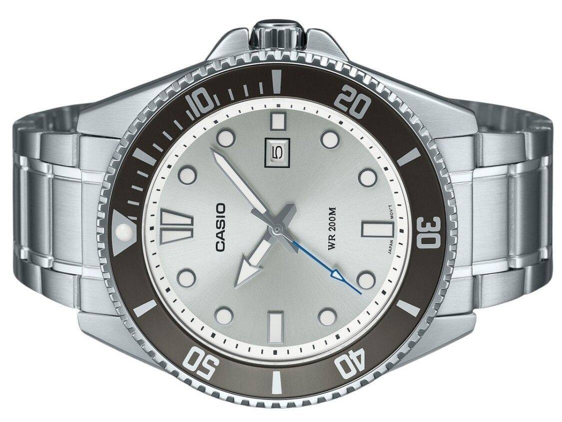 CASIO  
WR 200M  
JAPAN  
30 - 40