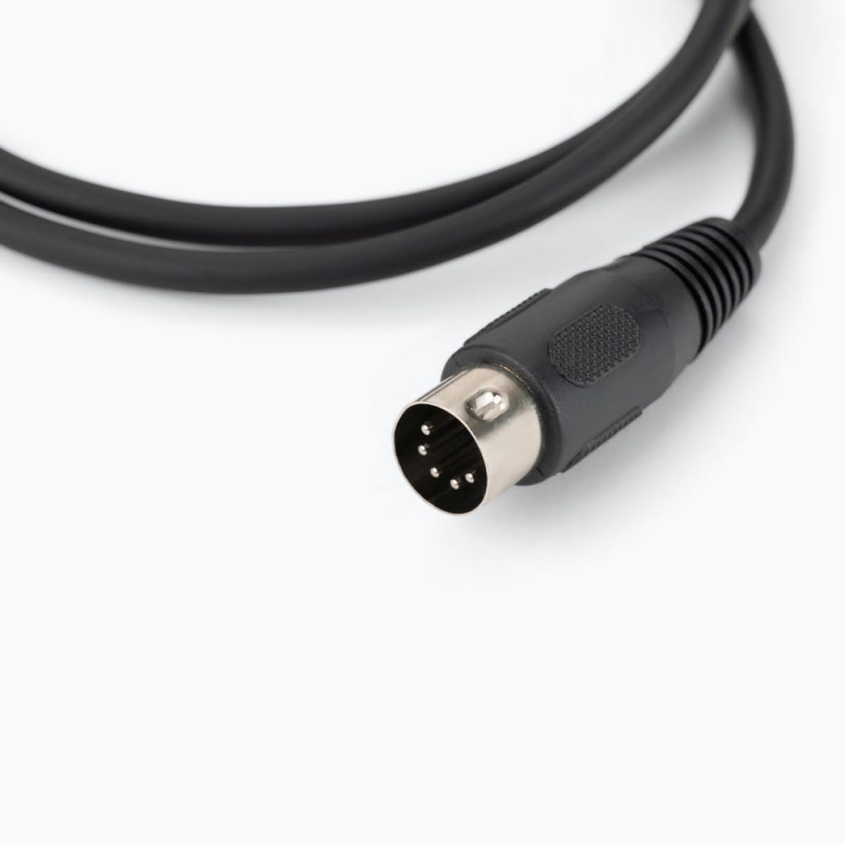 Alt View 1. On Stage Stands - On-Stage MIDI Cable (MDC-5) - Black.