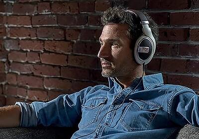 Sennheiser HD 599 Wired Open Back Over the Ear Headphones HD 5 Sennheiser HD 599 Wired Open Back Over the Ear Headphones HD 5