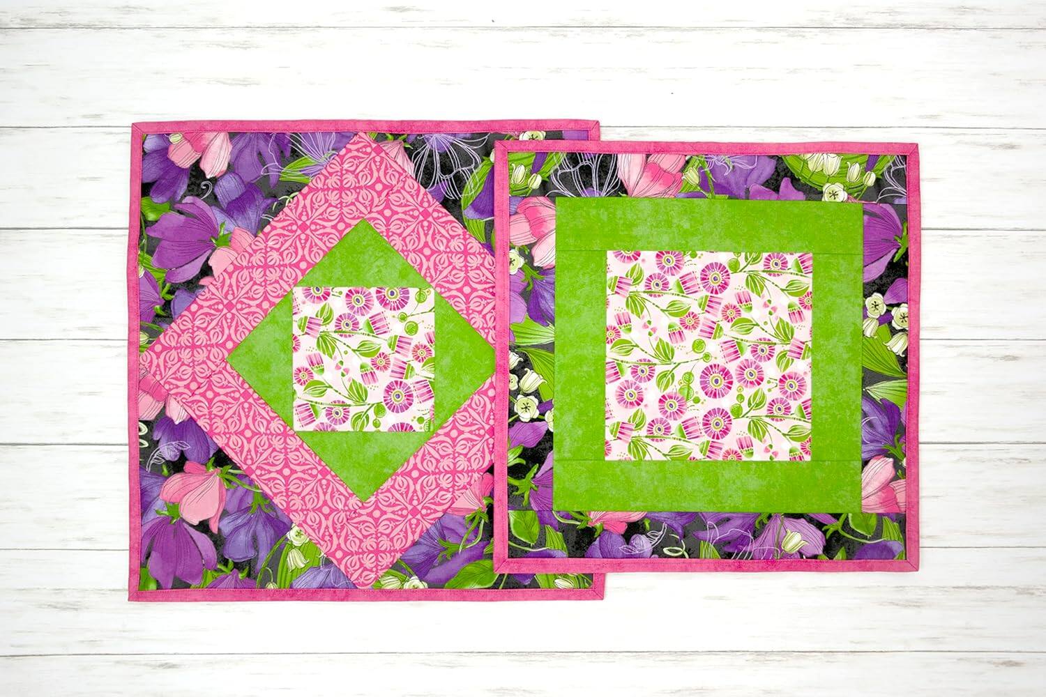 Back. AccuQuilt - June Tailor Project Bag (2) -Zippity-Do-Done Sewing Kit, Pink Zipper, Large - Pink.