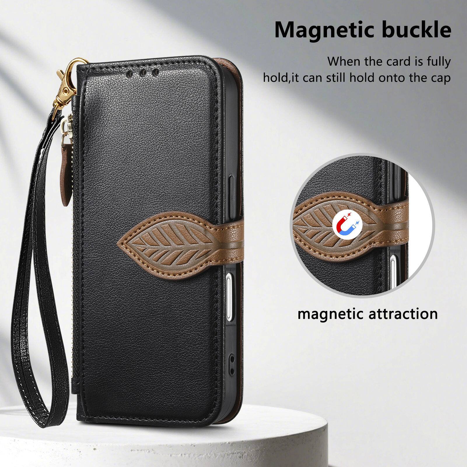 Magnetic buckle  
When the card is fully hold, it can still hold onto the cap  
magnetic attraction