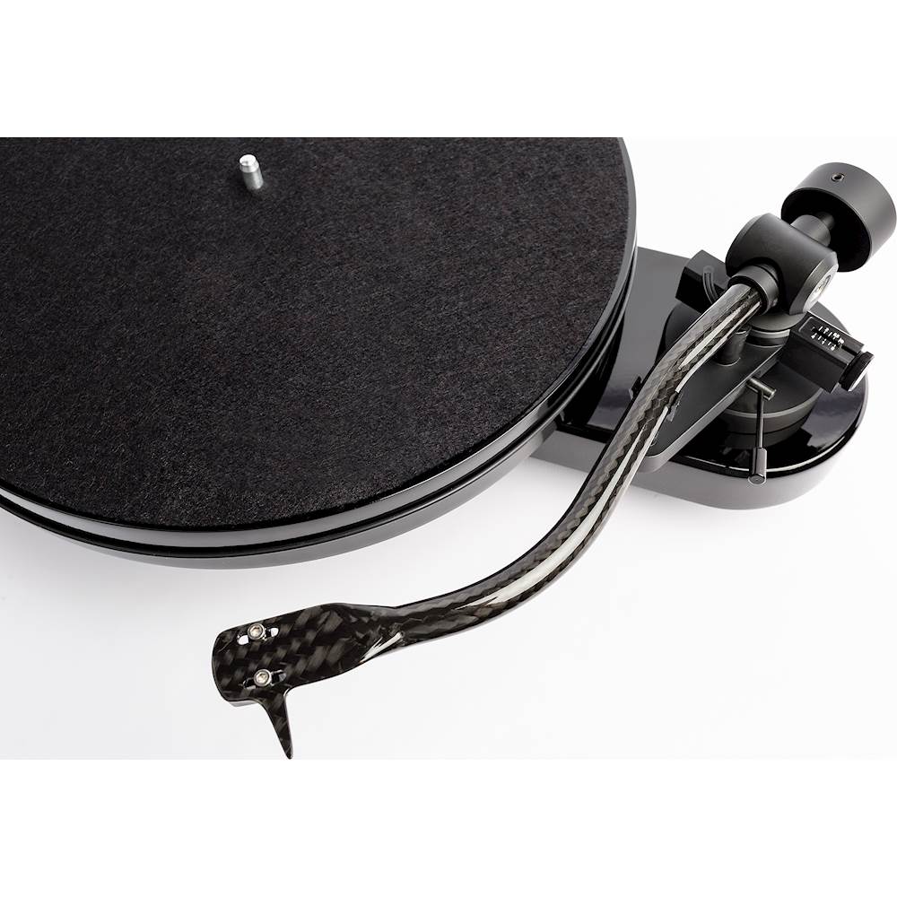 Best Buy: Pro-Ject Turntable RPM 1 CARBON PIANO W/PEARL