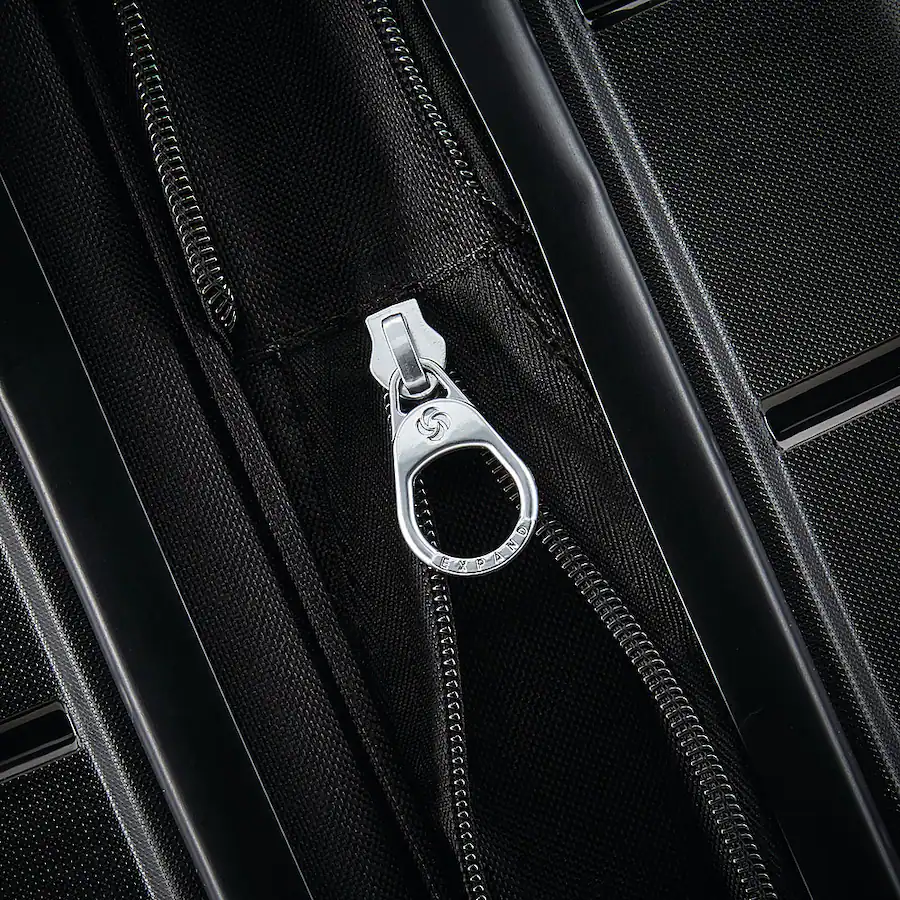 Samsonite Freeform 21