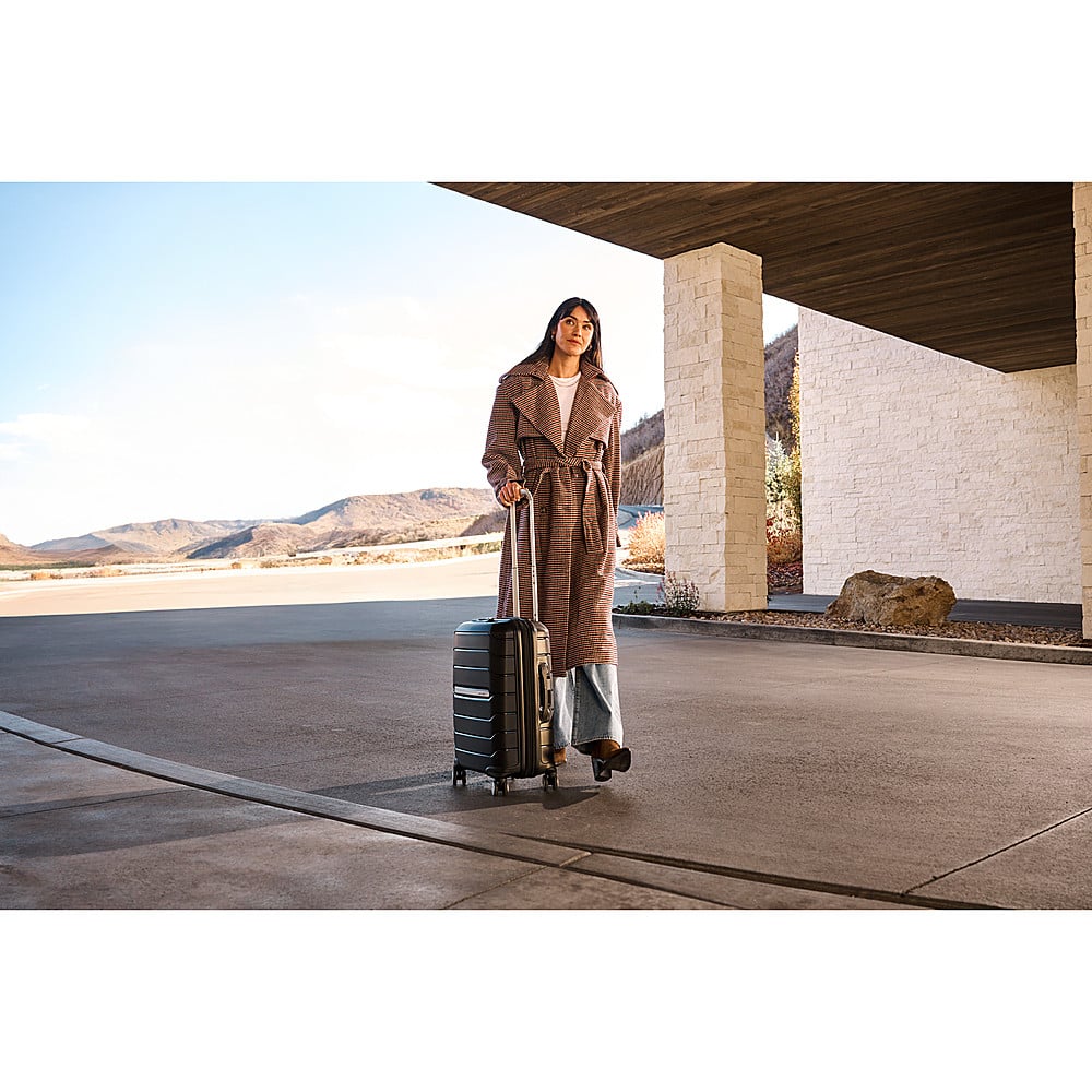 Alt View 16. Samsonite - Freeform 23" Expandable Spinner Suitcase - Black.