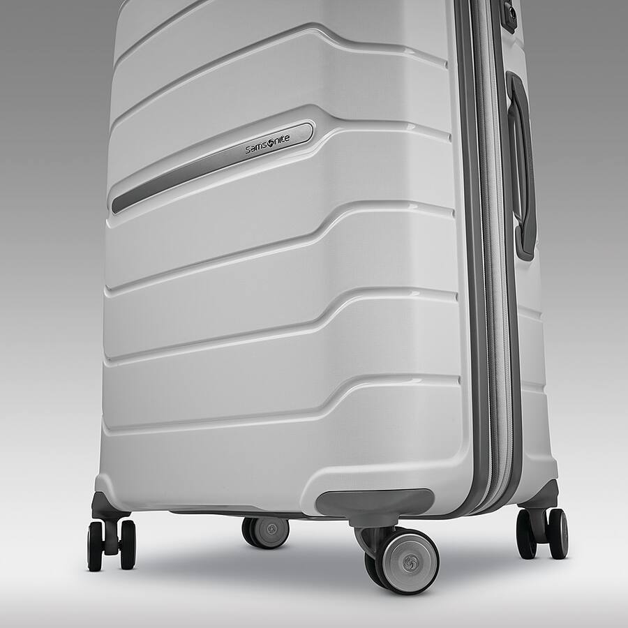 Samsonite Freeform 21