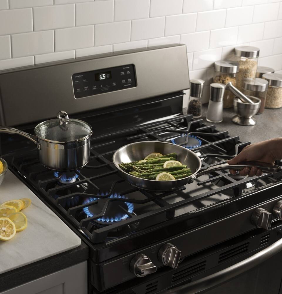 GE 5.0 Cu. Ft. SelfCleaning Freestanding Gas Range Stainless steel