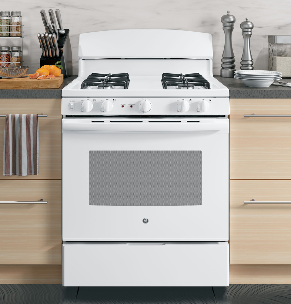 GE 5.0 Cu. Ft. SelfCleaning Freestanding Gas Range White JGB450DEKWW