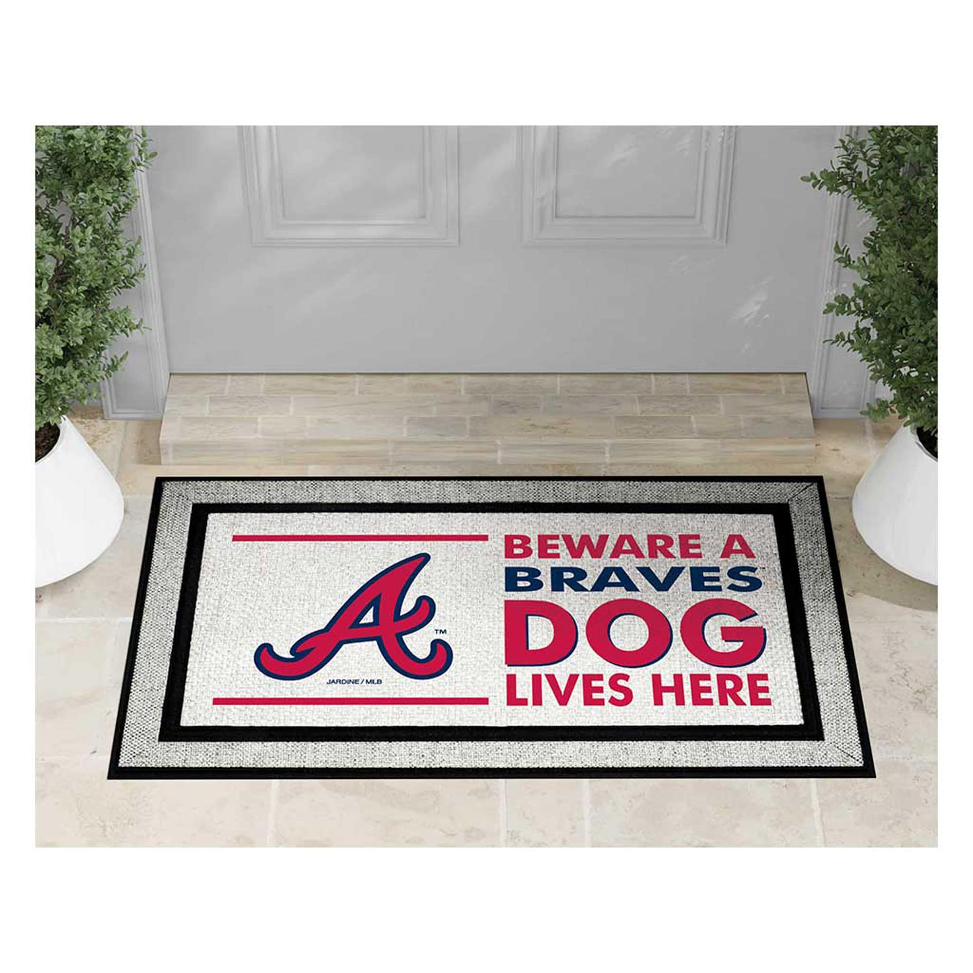 BEWARE A BRAVES DOG LIVES HERE