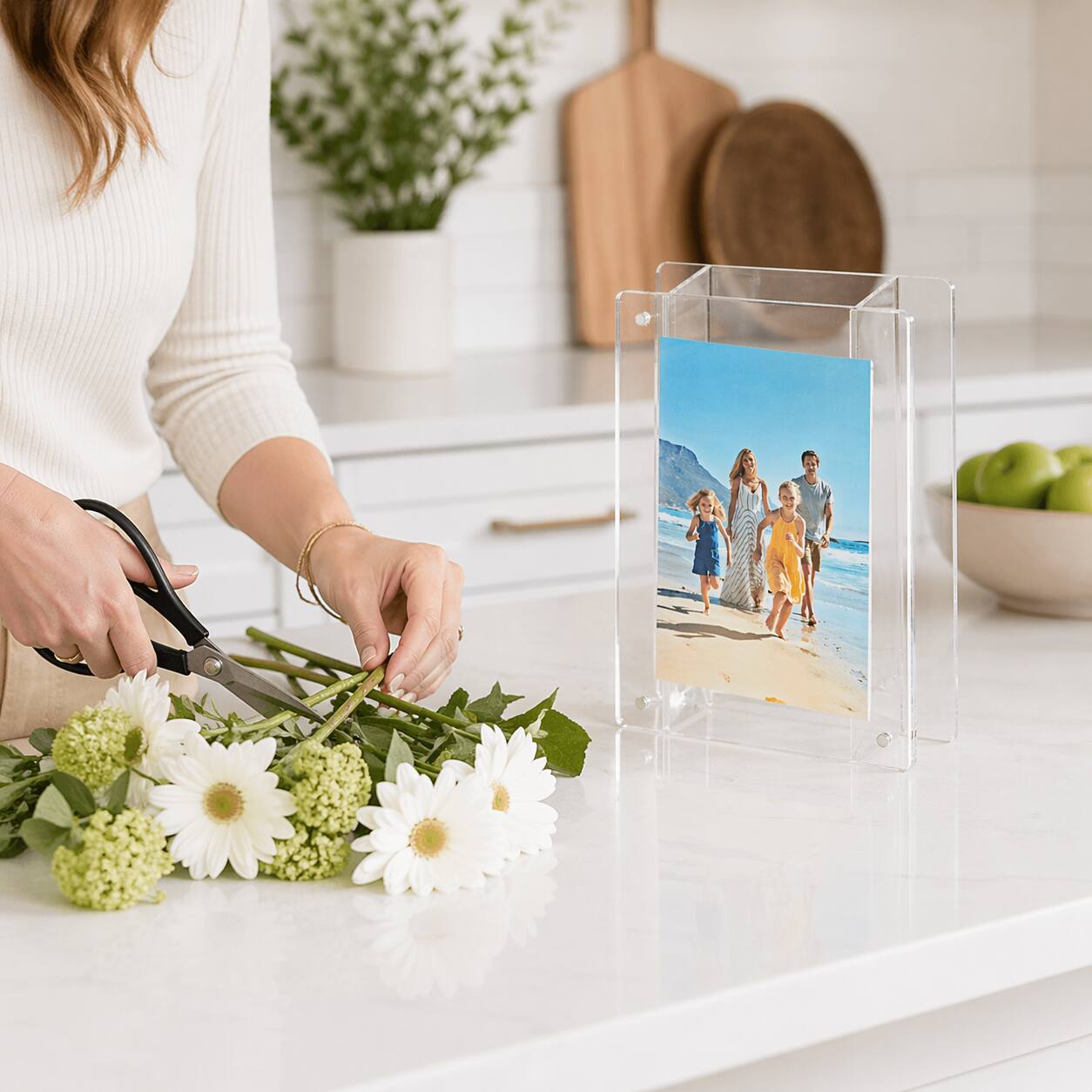 Alt View 4. Zeldora Collection - Zeldora Acrylic Picture Frame Vase, Magnetic Leak-Proof Frame for 4x6 & 5x7 Photos, Vertical, 7.5 x 5.5 x 2 in - Clear.