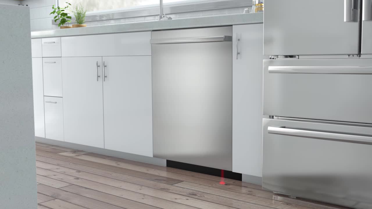 Bosch 300 Series 24" Scoop Handle Dishwasher with Stainless Steel Tub