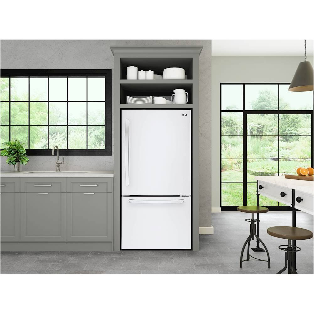 Best Buy LG 22.1 Cu. Ft. BottomFreezer Refrigerator White LDCS22220W