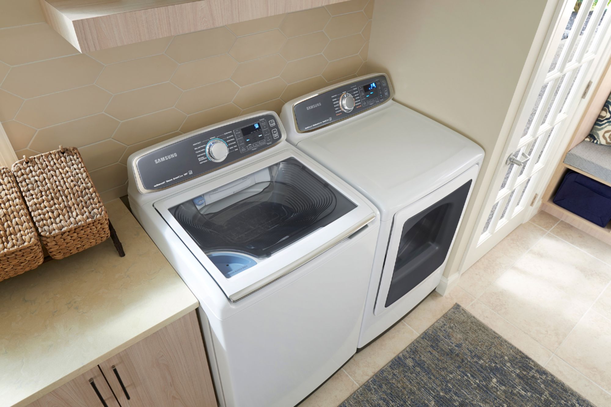 Best Buy: Samsung 7.4 Cu. Ft. Gas Dryer with Steam and Eco Dry White ...
