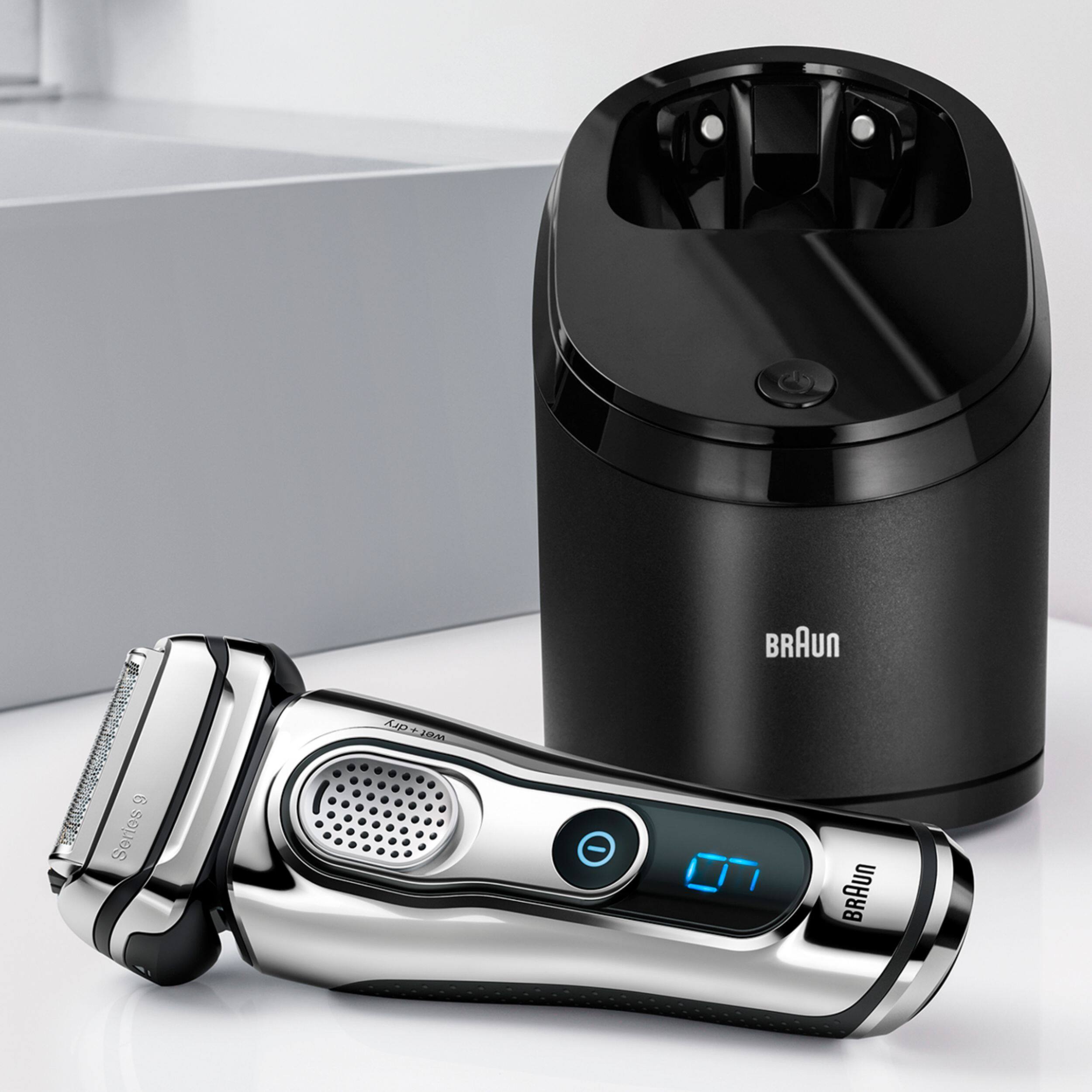 Alt View 13. Braun - Series 9 Wet/Dry Electric Shaver - Chrome.