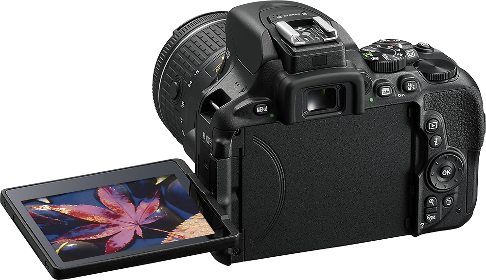 Best Buy: Nikon D5600 DSLR Camera with AF-P DX NIKKOR 18-55mm f