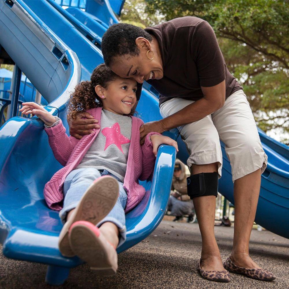 Alt View 14. Quell - Pain Relief Starter Kit - Black.