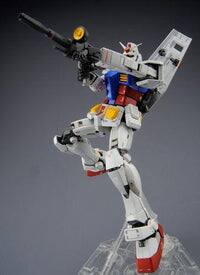 Alt View 3. Bandai - Mobile Suit Gundam MG 1/100 RX-78-2 Gundam Ver. 3.0.
