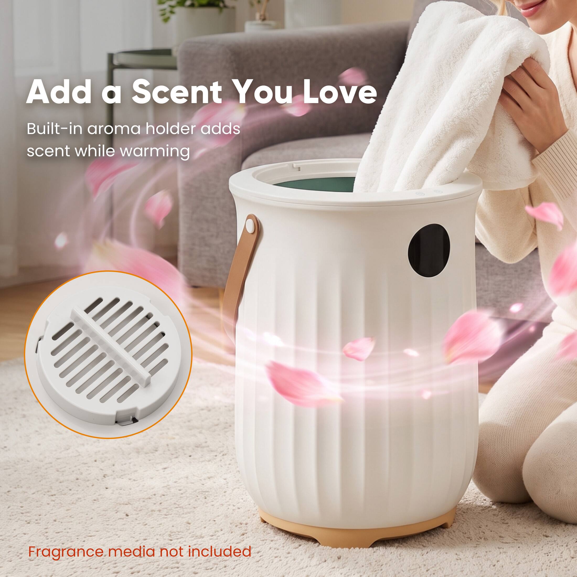 Add a Scent You Love  
Built-in aroma holder adds scent while warming  
Fragrance media not included
