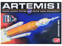 Skill 2 Model Kit NASA Artemis-1 Space Launch System Orion Crew Spacecraft 1/200 Scale Model by AMT - White And Yellow