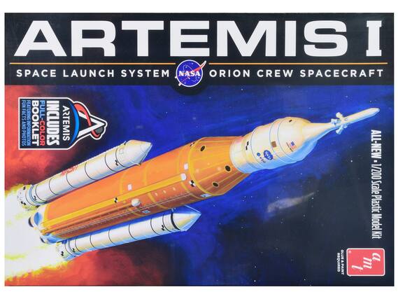 ARTEMIS I
SPACE LAUNCH SYSTEM
NASA ORION CREW SPACECRAFT
FUN FACTS AND PHOTOS
FEATURING INFORMATION BOOKLET
FULL-COLOR
INCLUDES
ARTEMIS
ALL-NEW 1/200 Scale Plastic Model Kit
GLUE REQUIRED
PAINT t