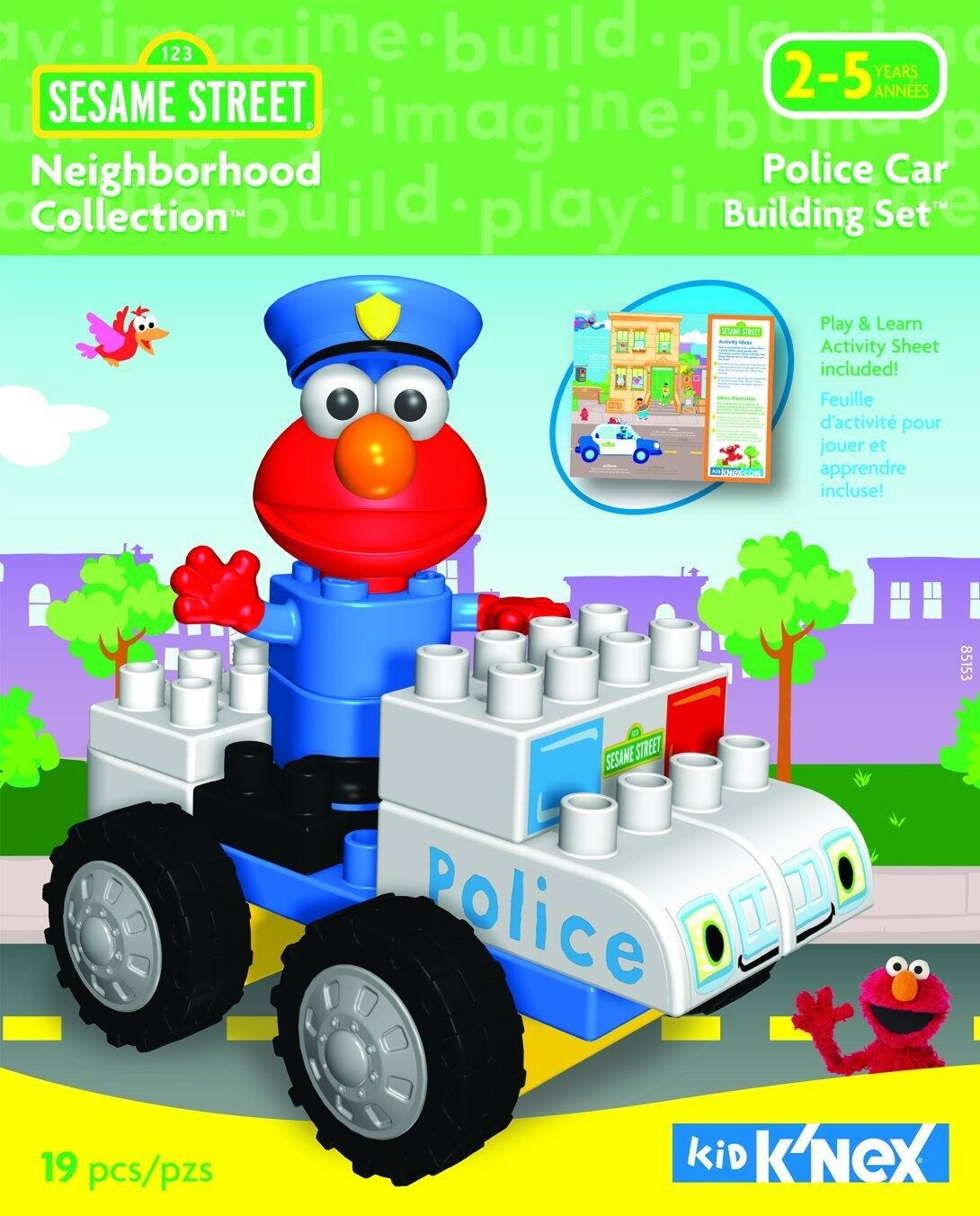 Sure, here is the corrected and grouped text from the image:

---

**SESAME STREET Neighborhood Collection™**

**2-5 YEARS ANNEES**

**Police Car Building Set™**

**19 pcs/pzs**

**Play & Learn Activity Sheet included!**

**Feuille d'activité pour jouer et apprendre incluse!**

**kid K'NEX**

---

**SESAME STREET**

**Police**

**123 imagine build play**

**85153**

---
