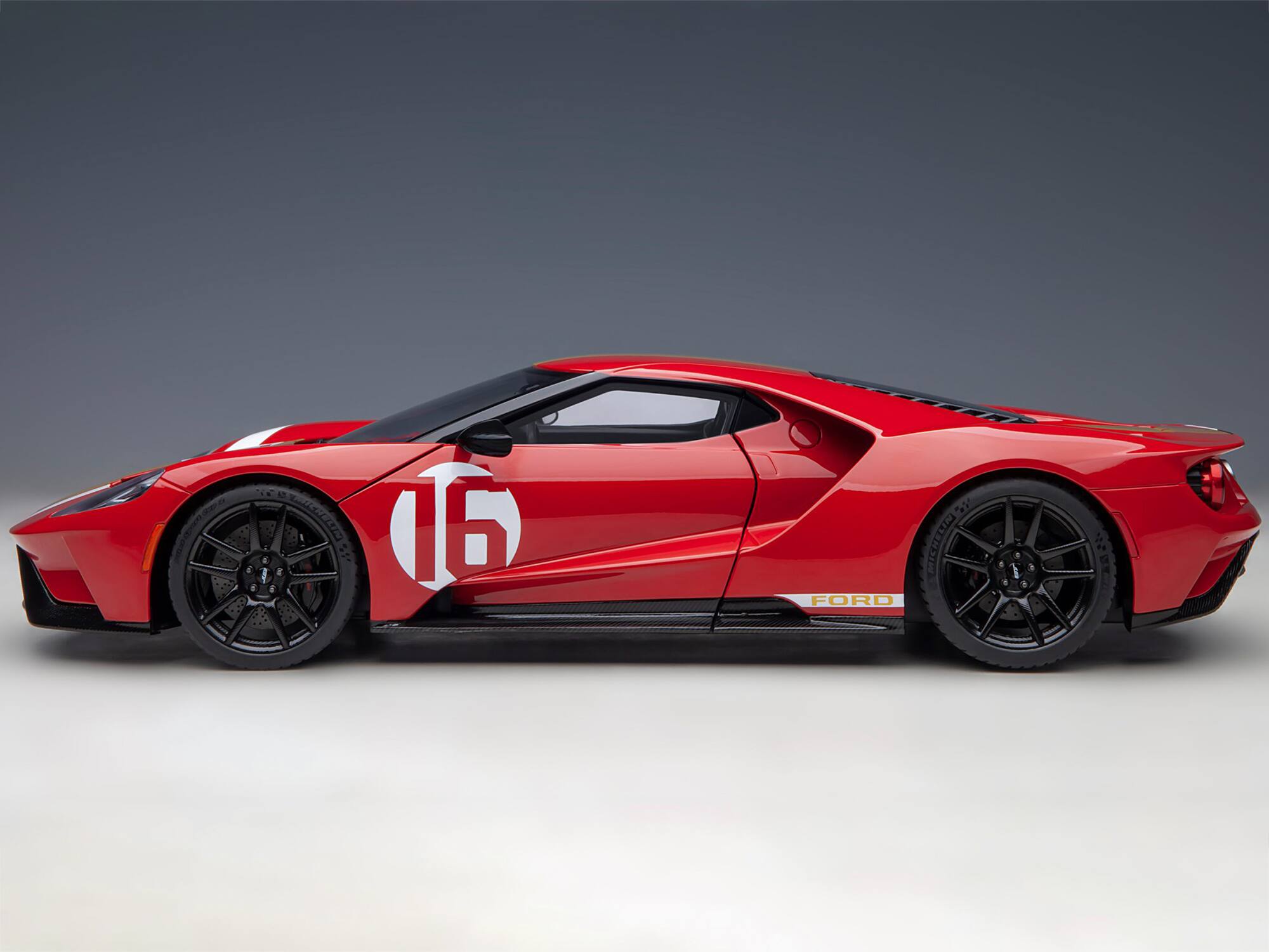 16 CIASHIN FORD