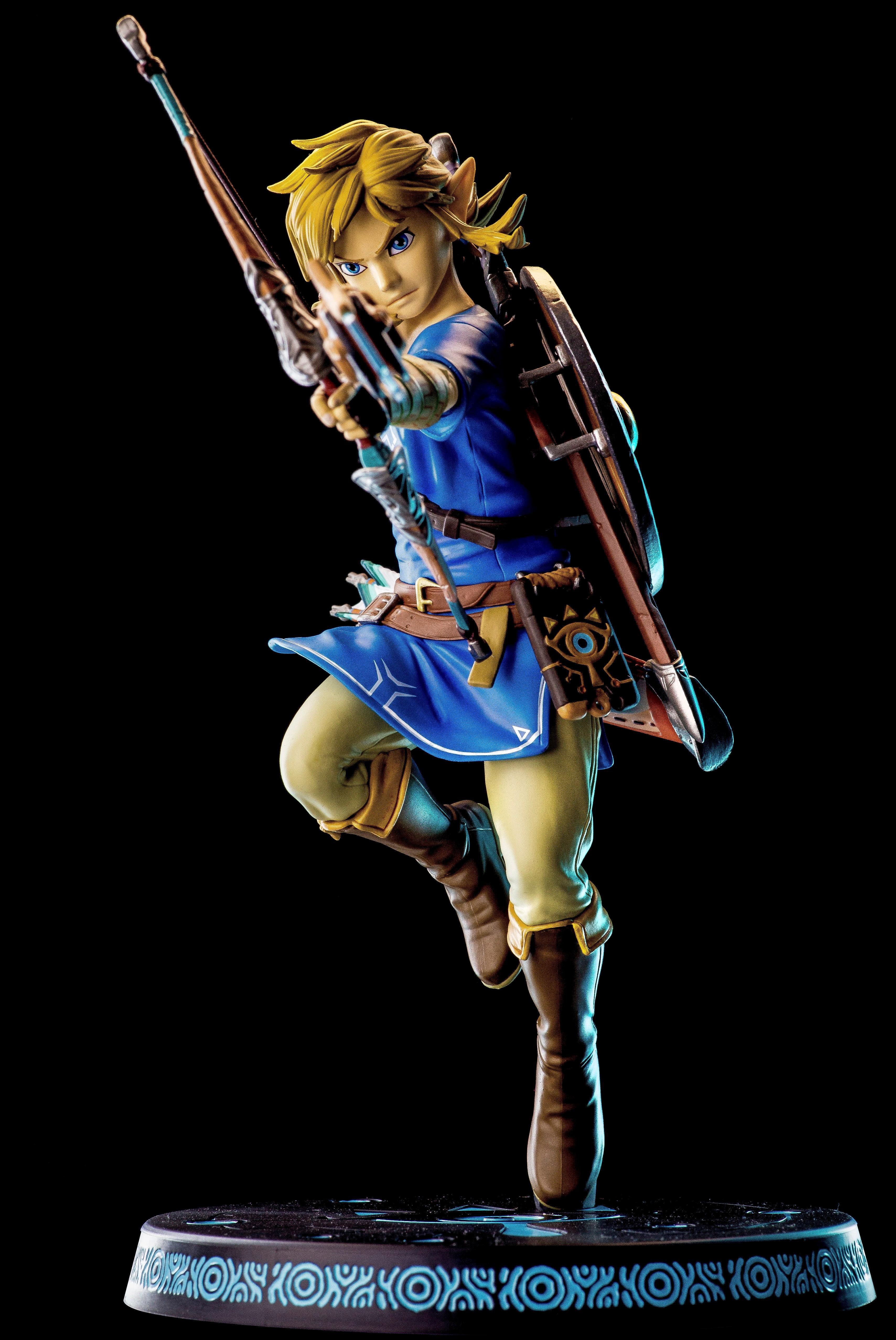 The Legend of Zelda Breath of the Wild Link 4 Action Figure with