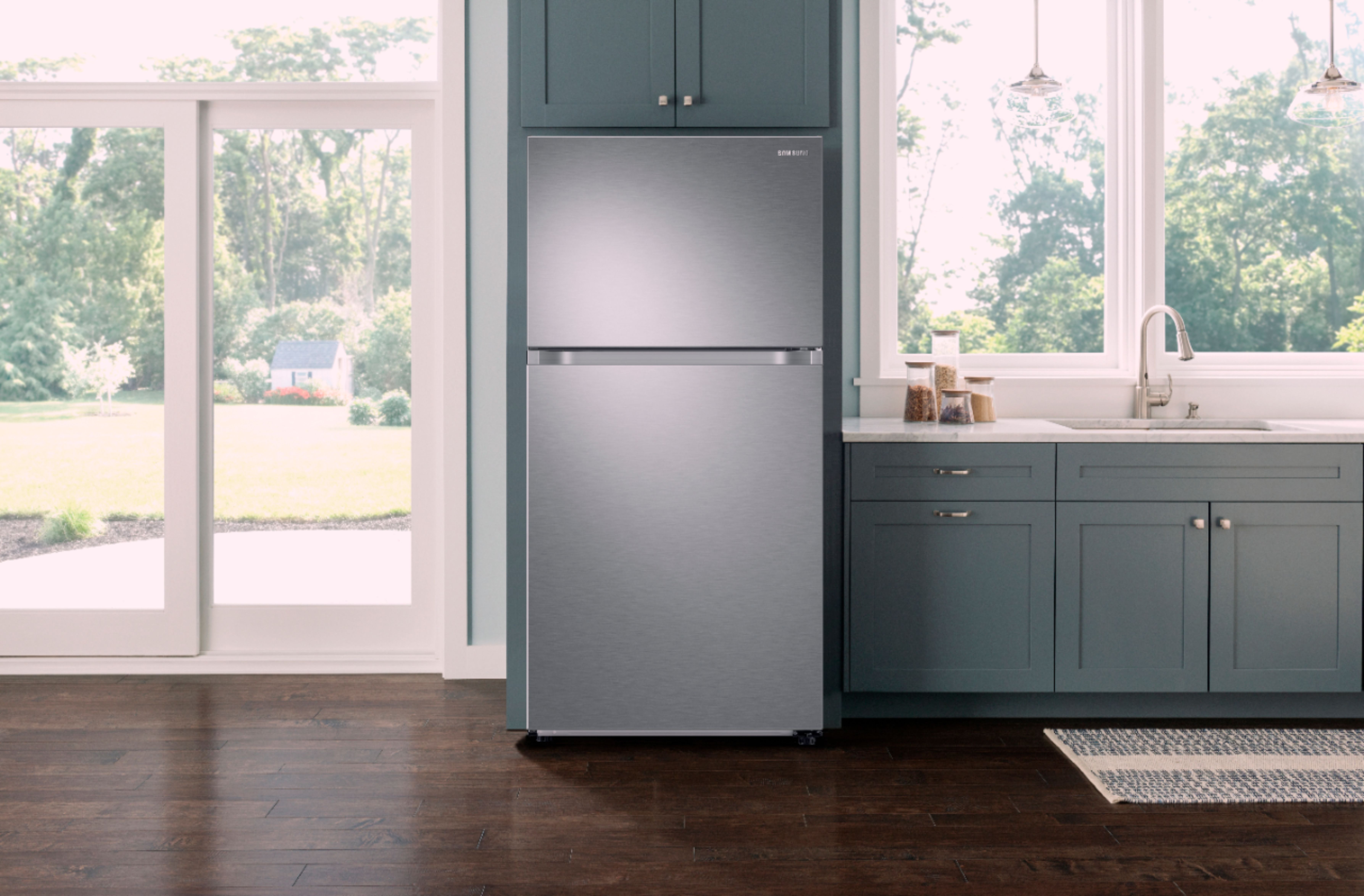 Samsung 17.6 cu. ft. Top-Freezer Refrigerator with FlexZone Stainless Steel  RT18M6215SR - Best Buy