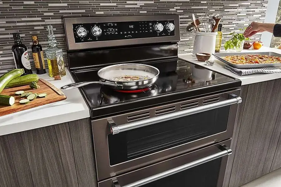 Alt View 17. KitchenAid - 6.7 Cu. Ft. Self-Cleaning Freestanding Double Oven Electric Convection Range - Black Stainless Steel.