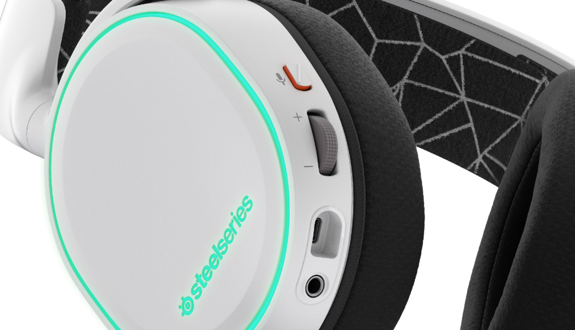 New SteelSeries Arctis 7+ Wireless Impressions - Improving Upon the Best